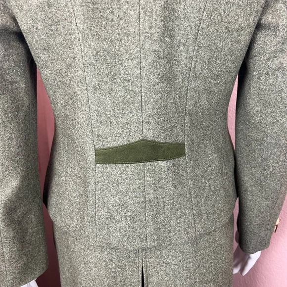 Vintage Lodenfrey Green German Austria Wool Cropped Military Jacket & Skirt Suit - Picture 15 of 16